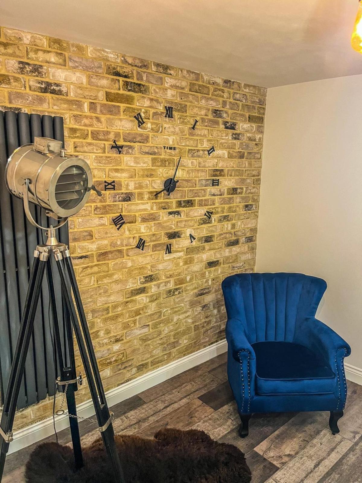 Sterling Stylish 2 Bedroom Central Modern Apartment Darlington  Exterior foto